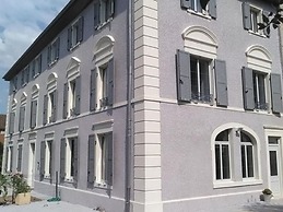 A Deux Pas du Rhéby