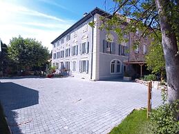 A Deux Pas du Rhéby