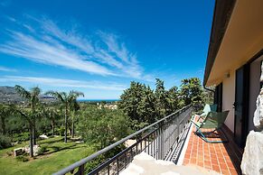 L'Ulivo Blu Apartments by Wonderful Italy