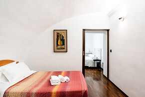 Classic Style Duplex Apartment