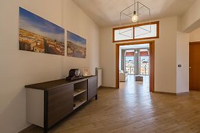 Duomo XI Apartment by Wonderful Italy