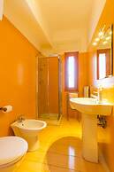 Duomo XI Apartment by Wonderful Italy