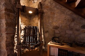 Relax at the Swimming Pool by Wonderful Italy