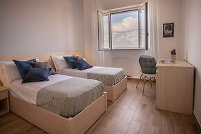 Seaview Rooms in the city center by Wonderful Italy