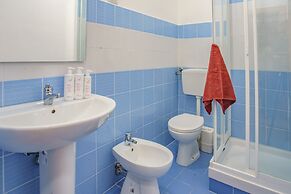 Seaview Rooms in the city center by Wonderful Italy