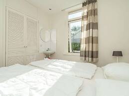 Cozy, Detached Holiday Home With Terrace, Near the Sea