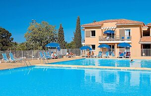 Sunny Retreat With Pool