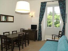 Apartment in Erdeven Near Kerhillio Beach