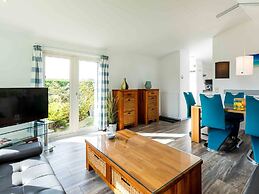 Neat Chalet With Microwave Near the Beach in Egmond