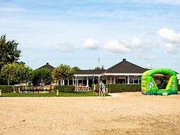 Neat Chalet With Microwave Near the Beach in Egmond