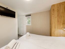 Comfortable Chalet With two Bathrooms Near the Beach