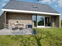 House With Garden, in Water-rich Area