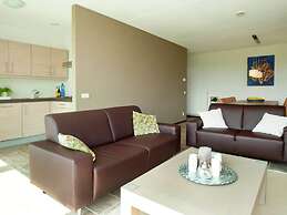 House With Garden, in Water-rich Area