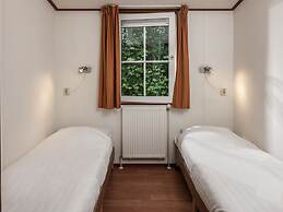Cosy Chalet With Combi-microwave, Next to a Nature Reserve