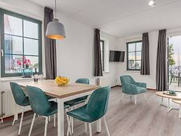 Restyled Apartment on the Markermeer