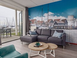 Restyled Apartment on the Markermeer