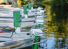 Canal Villa With Terrace