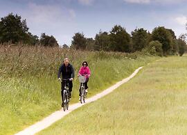 Canal Villa With Terrace