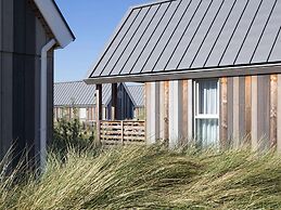 Modern Lodge Near the Beach