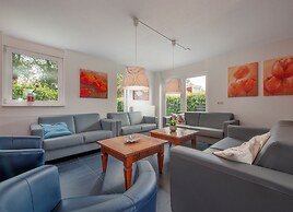 Group Getaway in Arcen