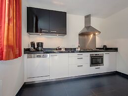 Comfortable Villa With sun Shower