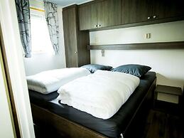 Chalet Near Loonse and Drunense Duinen