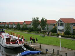 Comfortable Holiday Home With Dishwasher at the Schildmeer