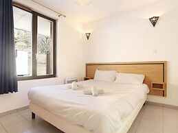 Chic Chalet-style Apartment