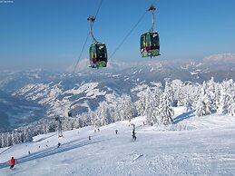 Apartment Near the ski Area With Balcony