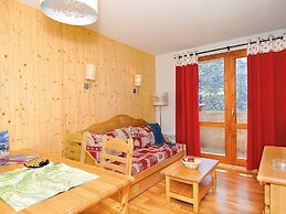 Rustic Apartment With Dishwasher in Valmeinie