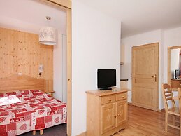Rustic Apartment With Dishwasher in Valmeinie