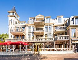 Luxury Apartment Near the sea
