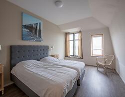 Luxury Apartment Near the sea