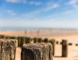 Luxury Apartment Near the sea