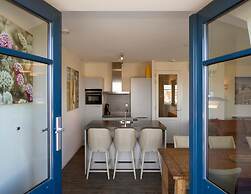 Luxury Apartment Near the sea