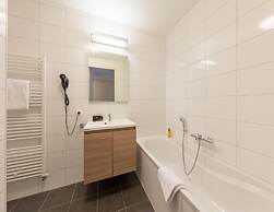 Luxury Apartment Near the sea