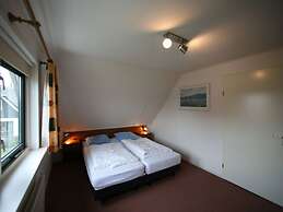 Thatched, Attractive Villa in Julianadorp near Beach