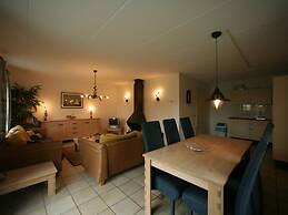 Thatched, Attractive Villa in Julianadorp near Beach