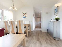 Comfortable Chalet With Dishwasher, Near the Sea in Egmond