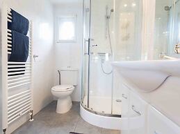 Comfortable Chalet With Dishwasher, Near the Sea in Egmond