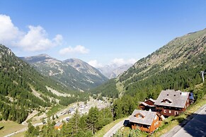 Chalet in Isola Near Ski Slopes