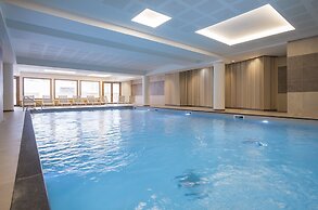 Chalet Apartment With Pool