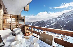 Chalet in Praroustan With Mountain Views