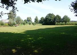 Chalet in Duinhoeve With Van Gogh Style