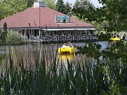 Restyled Bungalow with Dishwasher near Nature Reserve
