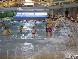 Restyled Bungalow with Dishwasher near Nature Reserve