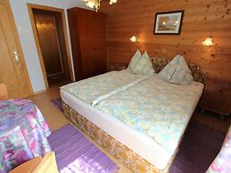 Charming Apartment in Feld am See, Near the Lake