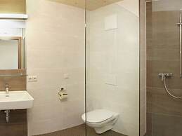 Cozy Holiday Home on Slopes in Maria Alm