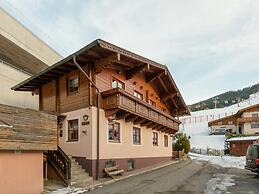 Chalet in Dienten in the Hochkoenig ski Region