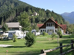 Charming Mobile Home in Sachsenburg With Garden
